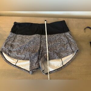 lululemon athletica Black Waistband Speckled Gray Athletic Shorts